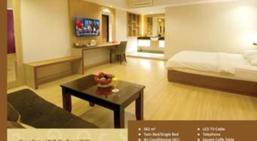 Borneo Hotel Pontianak Exteriér fotografie